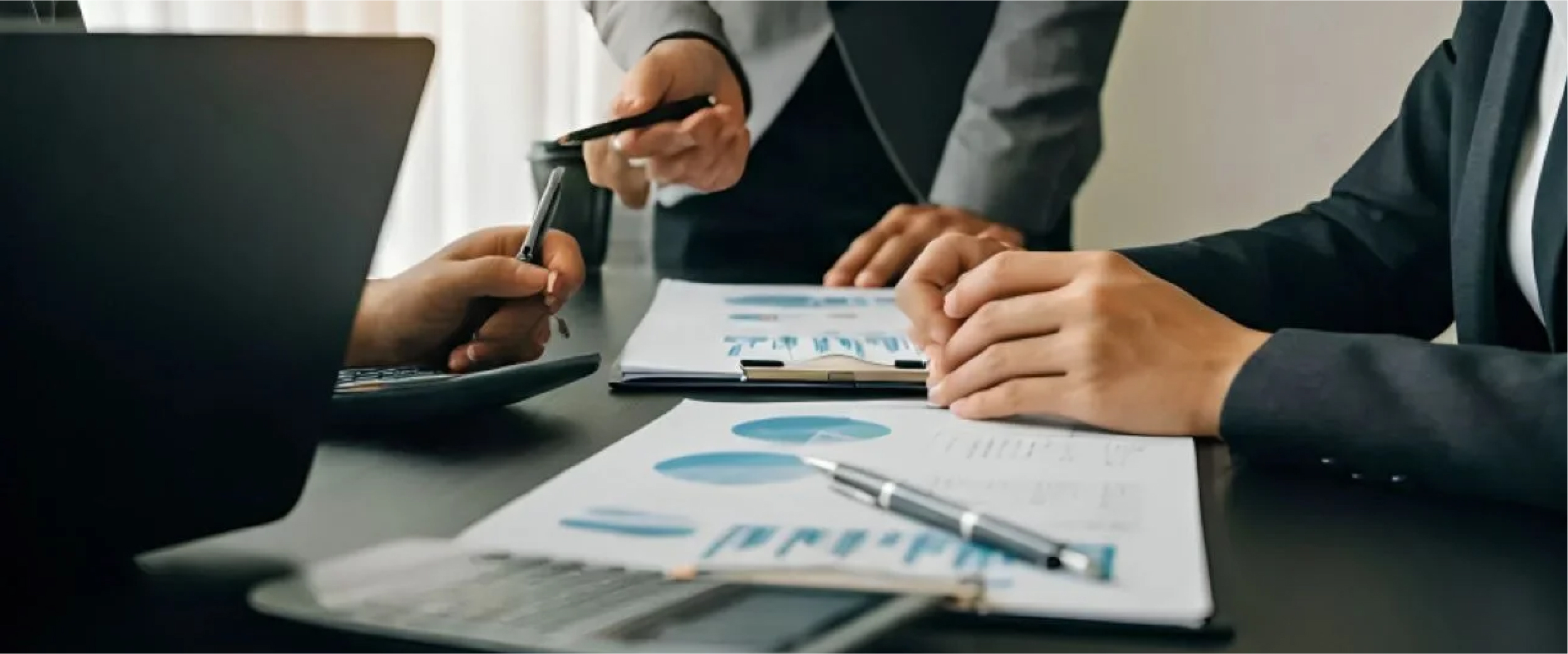 Pros of Outsourcing Accounts Payable